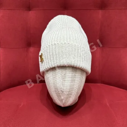 루이비통 뉴 스파크 메탈 로고 캐시미어 비니 179828