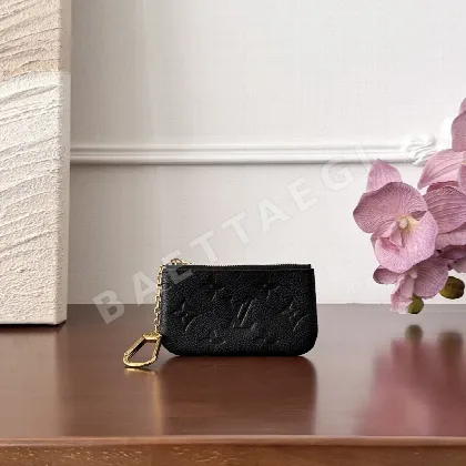 루이비통 열쇠 파우치 지갑 M80879
