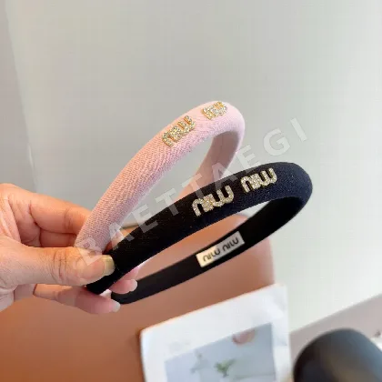 미우미우 메탈 문자 포인트 헤어밴드 183865