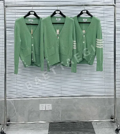 톰브라운 울 가디건 143032
