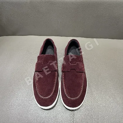 에르메스 로퍼 카프 스킨 207105
