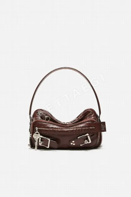 아크네스튜디오 카메로 클립 스몰 143220 가방 Bag