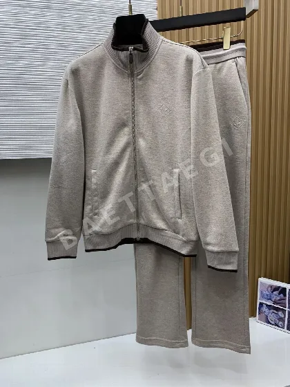 로로피아나 울 혼방 남성 세트 205242