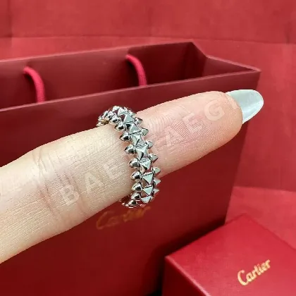 까르띠에 크러시 스터드 반지 178291