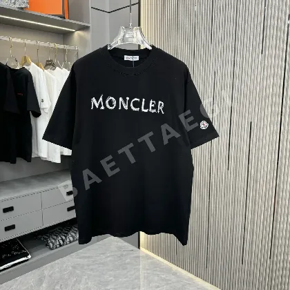 몽클레르 남성 코튼 헤비웨이트 자수 반팔 티셔츠 48667