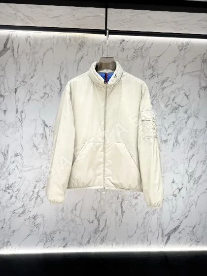 몽클레르 슬림핏 남성 패딩 186800