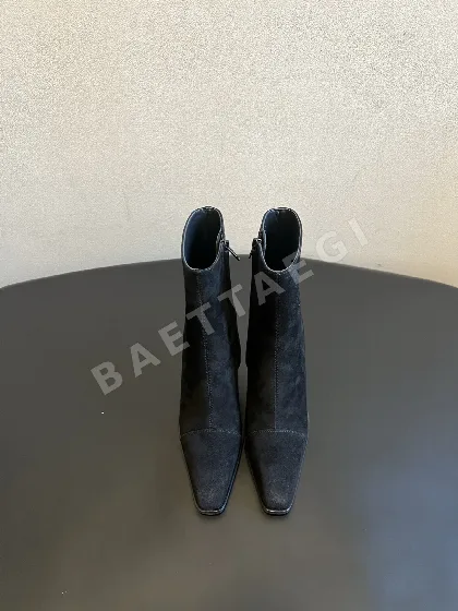 생로랑 부츠 가죽 스퀘어 토 207532
