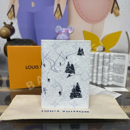 루이비통 컬러 모노그램 캔버스 여권 지갑 192557