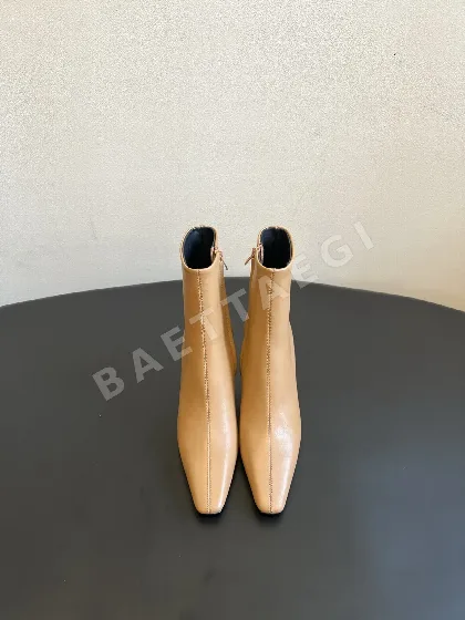 생로랑 부츠 여성 포인티드 토 193134