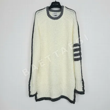 톰브라운 스트라이프 라운드넥 청키 니트 28958
