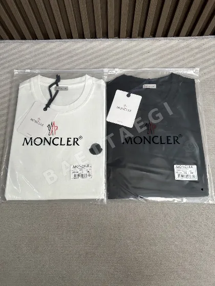 몽클레르 남성 크루넥 반팔 티셔츠 48544