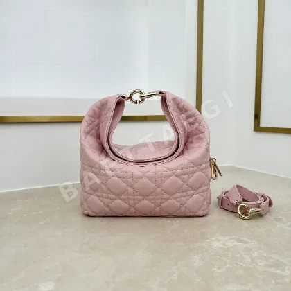 디올 뚜주흐 호보 버킷 가방 147576