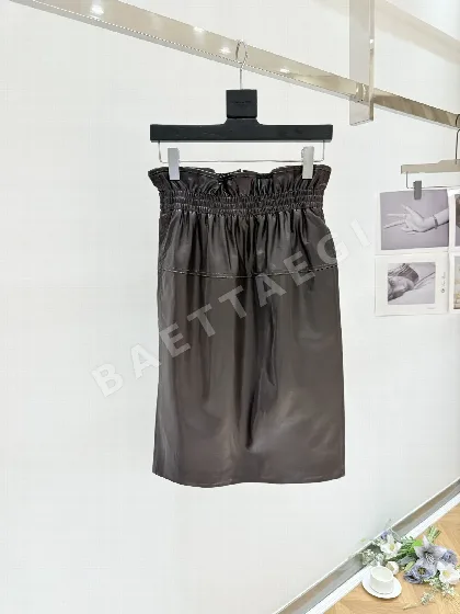 생로랑 레더 스커트 206748
