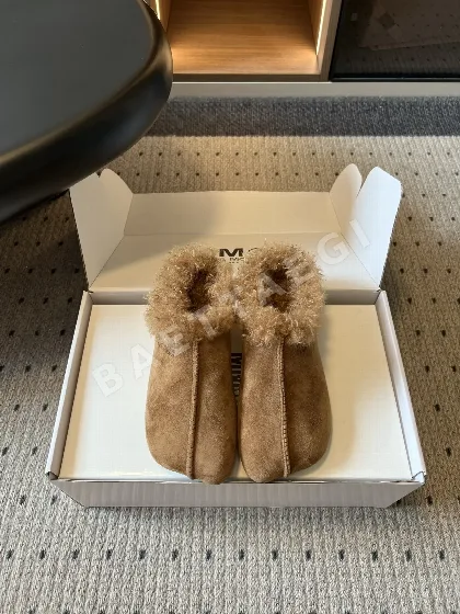 마르지엘라 털 안감 뮬 슬리퍼 155535