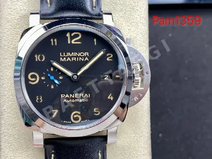 파네라이 PAM1359 시계
