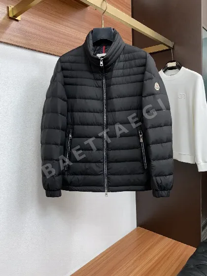 몽클레르 남성 다운 패딩 점퍼 207142
