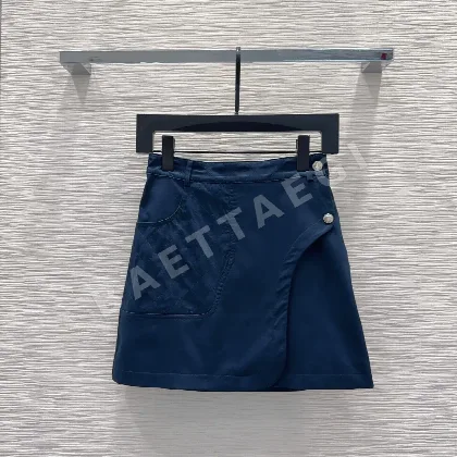 에르메스 입체 커팅 미니스커트 136906