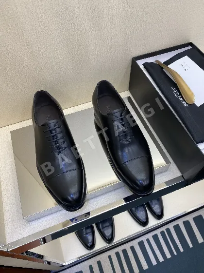벨루티 로퍼 가죽 하이글로스 170093
