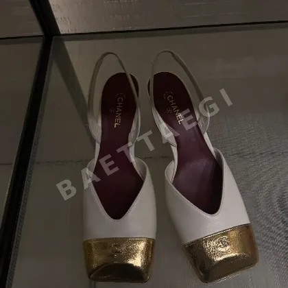 샤넬 힐 스퀘어 토 187017