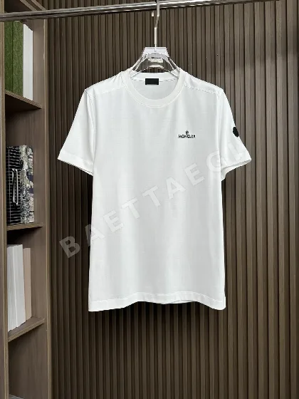 몽클레르 남성 로고 반팔 티셔츠 48565