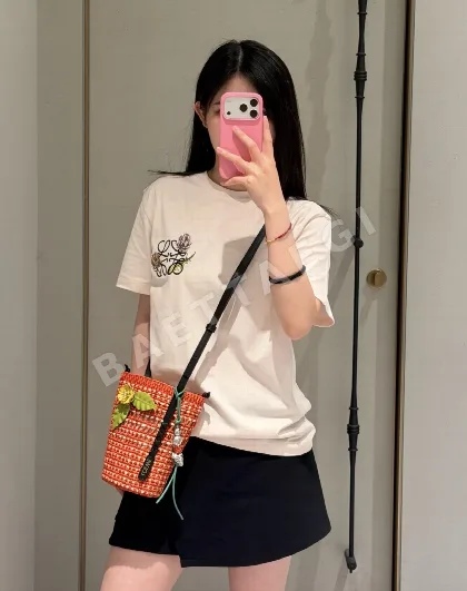 로에베 자수 플라워 반팔 티셔츠