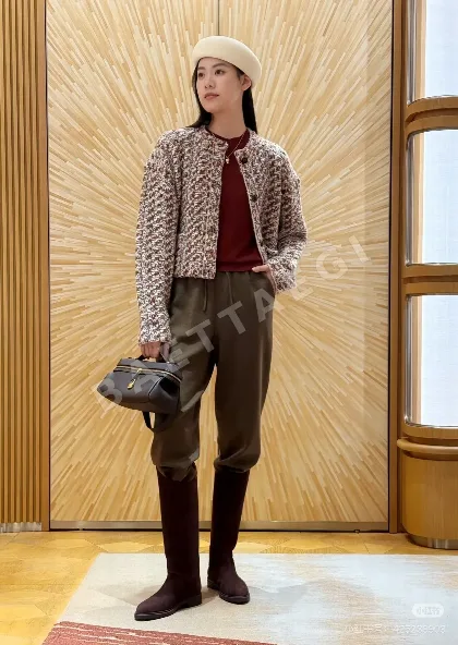 로로피아나 알파카 캐시미어 라운드넥 가디건 205517