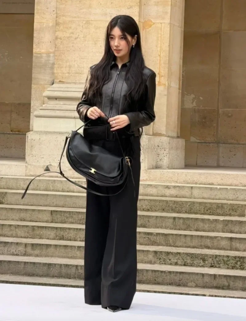 셀린느 소프트 하프문 이미지 8