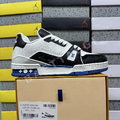 루이비통 [D1] V2 17 205867 Louis Vuitton V2-17