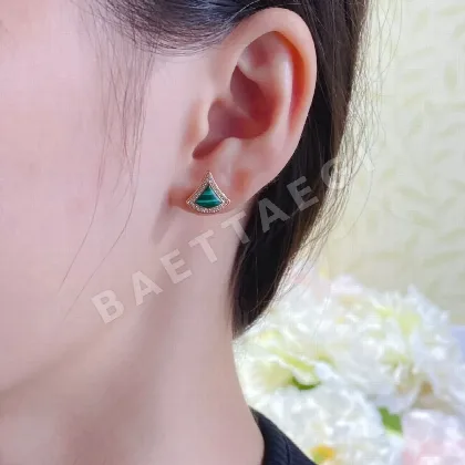 불가리 마더오브펄 말라카이트 장식 귀걸이 64840