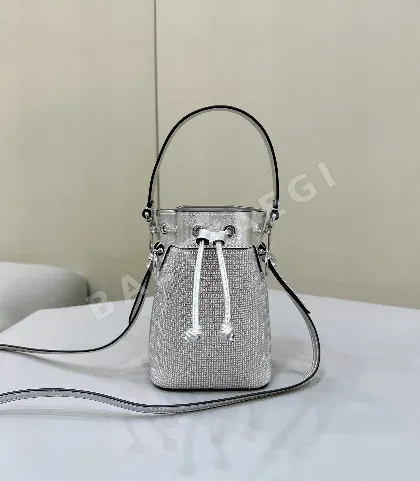 펜디 스몰 몽 트레조르 스웨이드 버킷백 29288