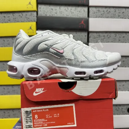 나이키 [BD] 에어 맥스 플러스 HF0107-100 201848 Nike Air Max Plus Summit White Pink Rise