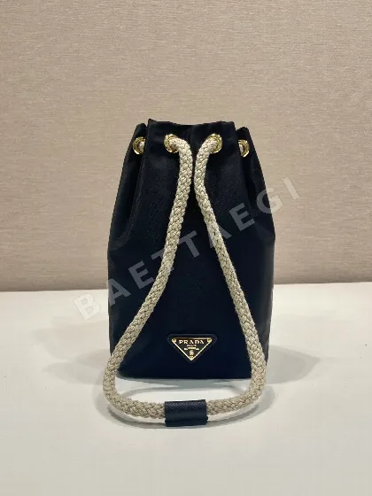 프라다 리사이클 나일론 복주머니 스마트폰 가방 1ZT094