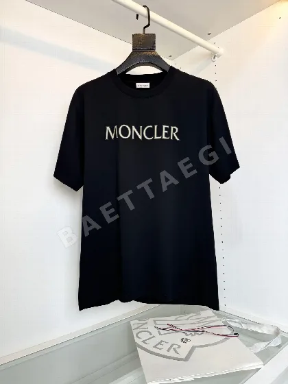 몽클레르 남성 반팔 SS 48735