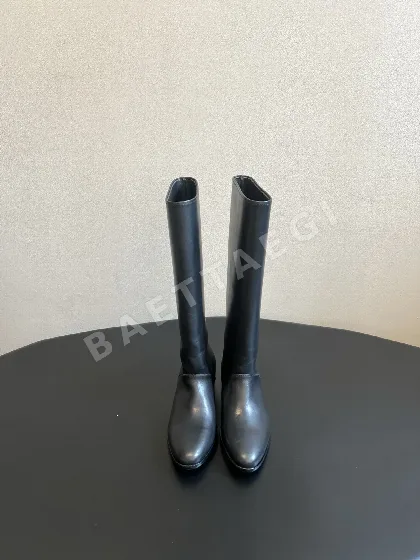 샤넬 부츠 여성 가죽 메탈 로고 힐 178888
