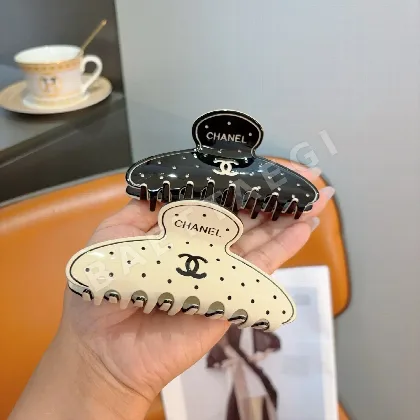 샤넬 아세테이트 헤어클립 185158