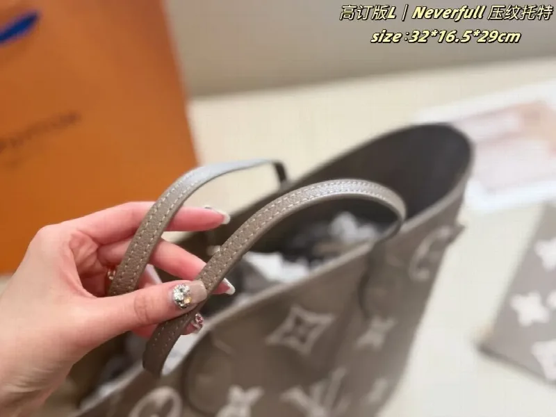루이비통 네버풀 이미지 2