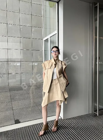 로에베 여성 로고 자수 반팔 티셔츠 34847