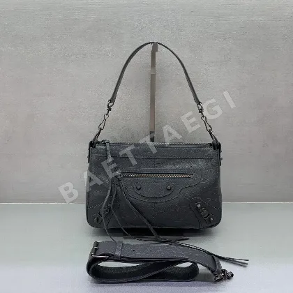 발렌시아가 부메 시티 모토크로스 바디백 186656