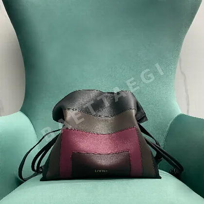 로에베 플라멩코 알버스 콜라보레이션 나파 가죽 숄더백 77279