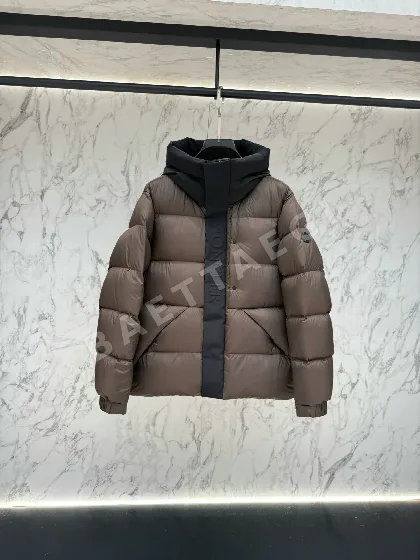 몽클레르 마데이라 후드 쇼트 다운 자켓 159460