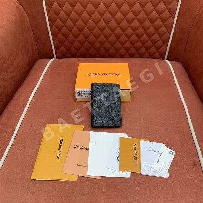 루이비통 다크 나이트 포켓 카드지갑 M26775