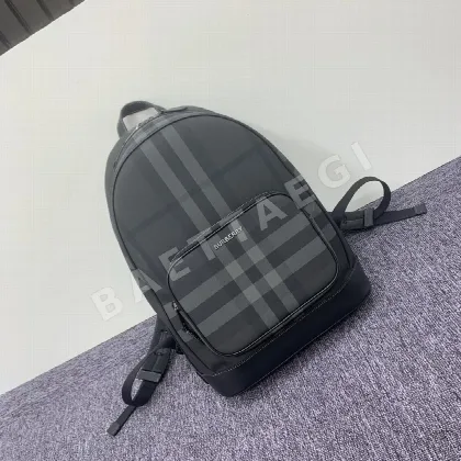 버버리 차콜 그레이 체크 백팩 40634