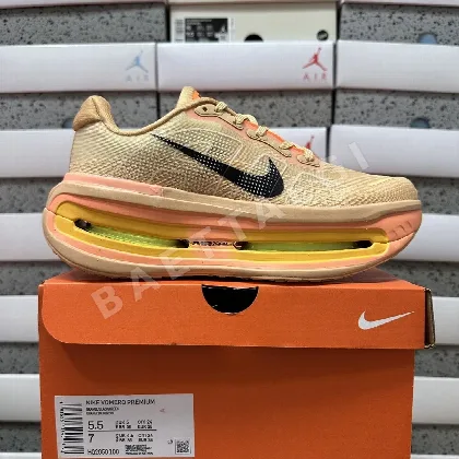 나이키 [5A] 보메로 프리미엄 오렌지 HQ2050-100 201629 Nike Vomero Premium