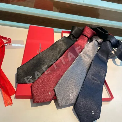 페레가모 실크 넥타이 159190