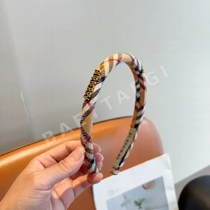 버버리 체크 패턴 슬림 헤어밴드 184962