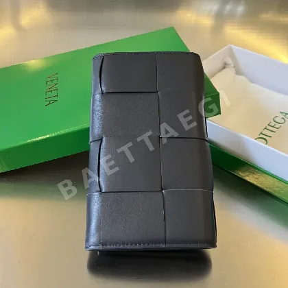 보테가베네타 남성 대형 우븐 접이식 지갑 4940