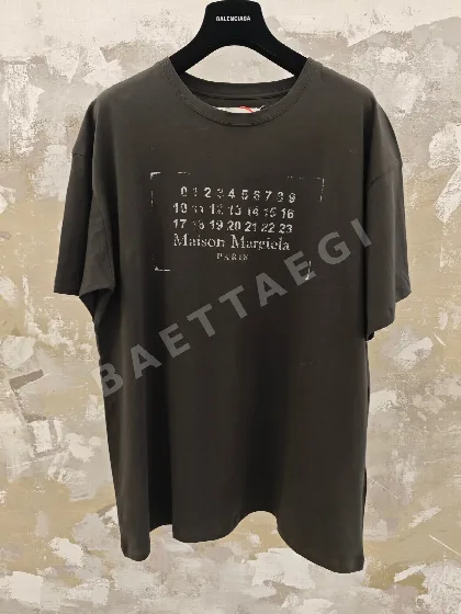 마르지엘라 데미지 가공 디지털 프린트 남성 반팔 티셔츠 158867
