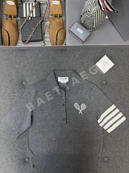 톰브라운 테니스 라켓 자수 반팔 티셔츠 46547