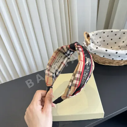 버버리 BB 패턴 헤어밴드 184908