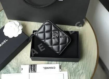 샤넬 클래식 램스킨 지퍼 동전지갑 193517